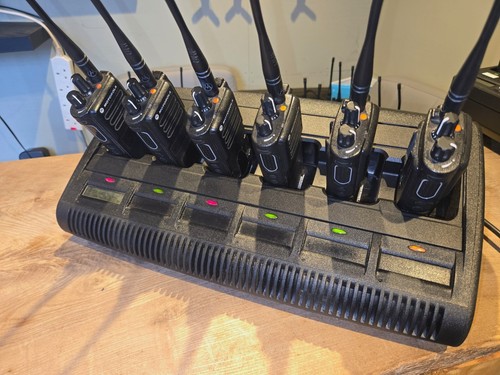 Motorola dp4400e mototrbo - mototrbo, uhf