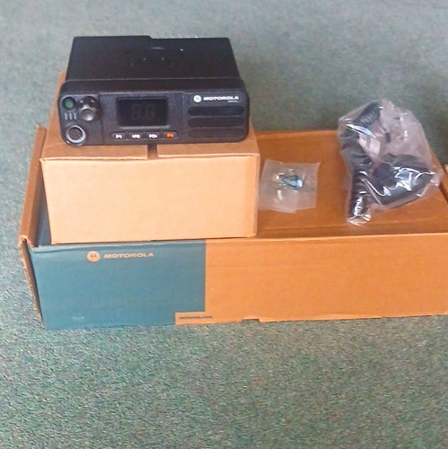 Motorola mototrbo dm4401e vhf - motorola,