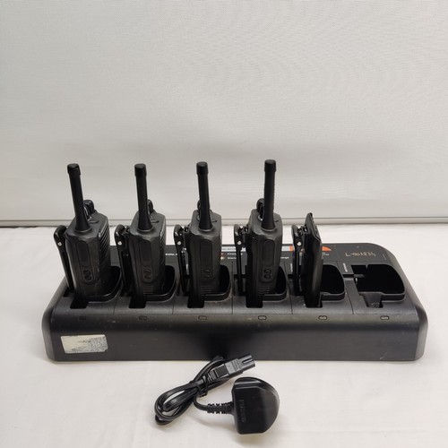 Motorola radio - x,