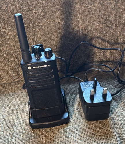 Motorola xt420 two - two-way, radio